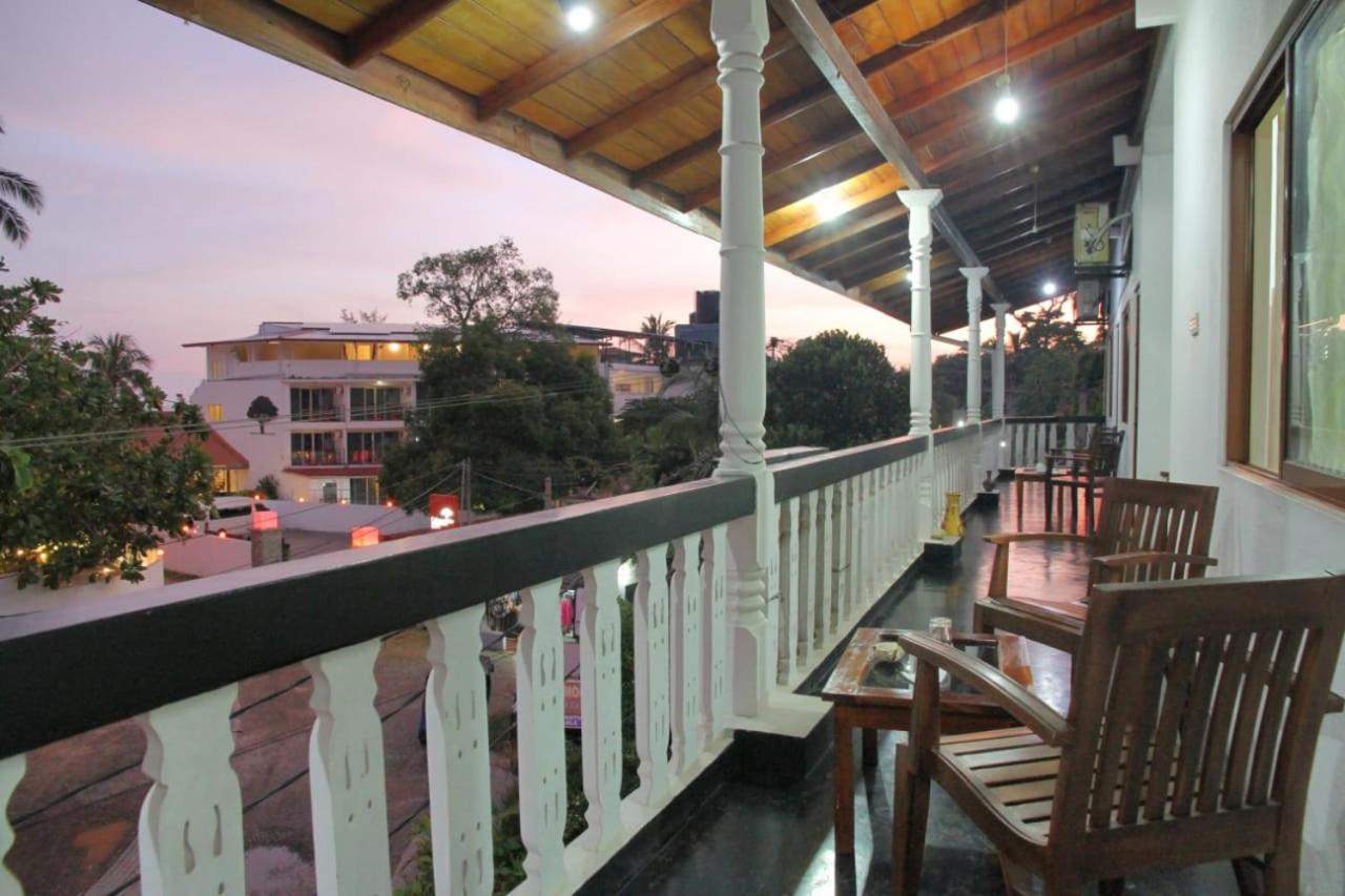 Sunny Mood Guest House Unawatuna Εξωτερικό φωτογραφία