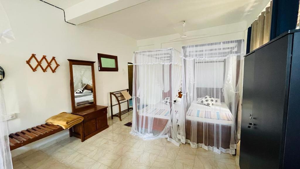 Sunny Mood Guest House Unawatuna Εξωτερικό φωτογραφία
