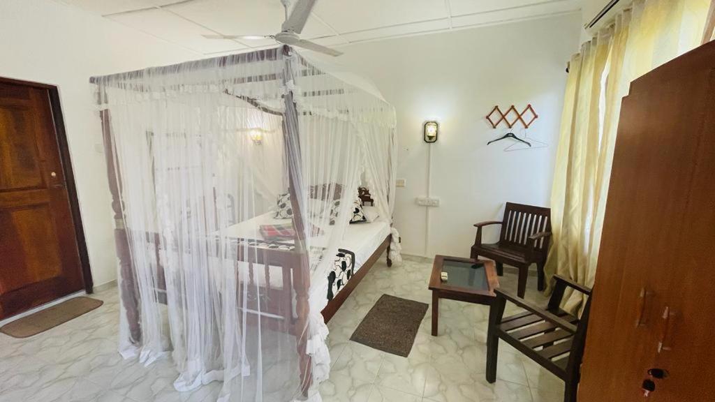 Sunny Mood Guest House Unawatuna Εξωτερικό φωτογραφία